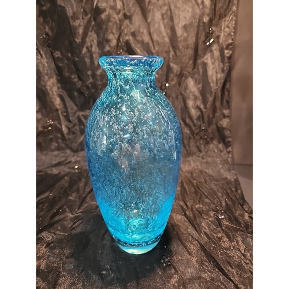 Beautiful Blue Blown Art Glass Controlled Bubbles Vase Small Mouth Unmarked - Picture 1 of 10
